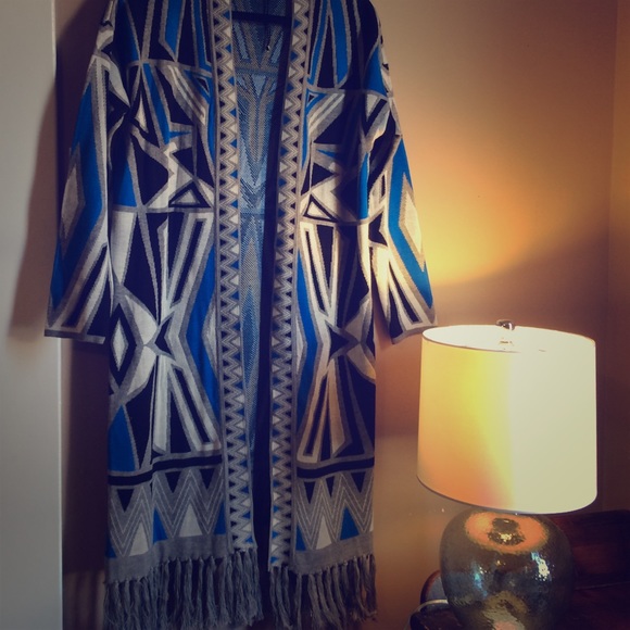 NWOT Romeo & Juliette Couture Fringe long sweater - Picture 2 of 6